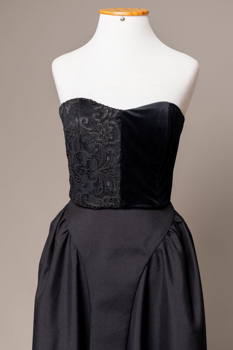 Top Preto Veludo & Renda
