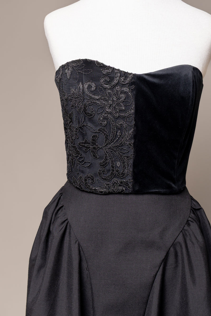 Top Preto Veludo & Renda